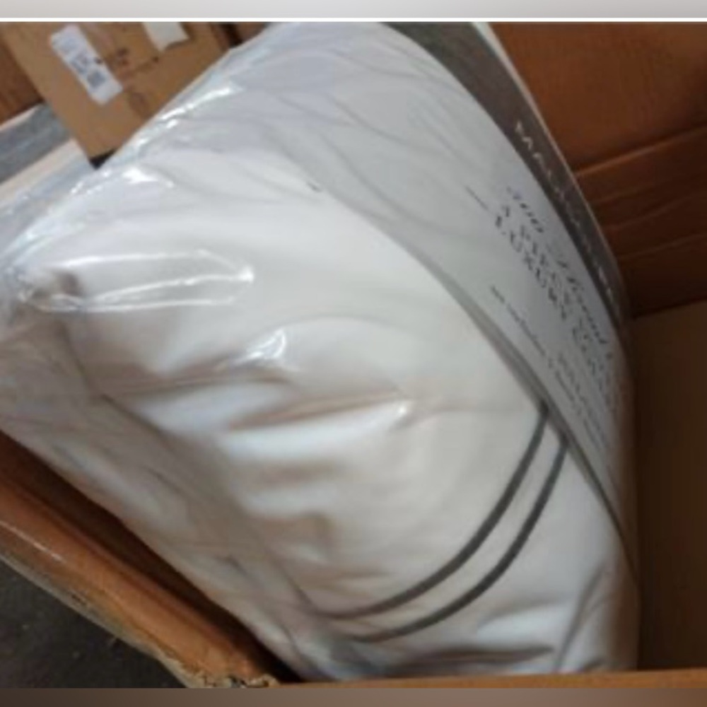 Madison Park Signature 500 Thread Count Luxury Collection Queen - Picture 8 of 9